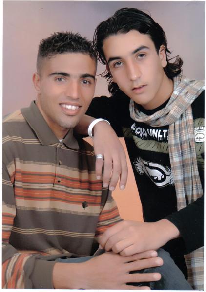 wach 7na m9awdine oula m9awda 3lina